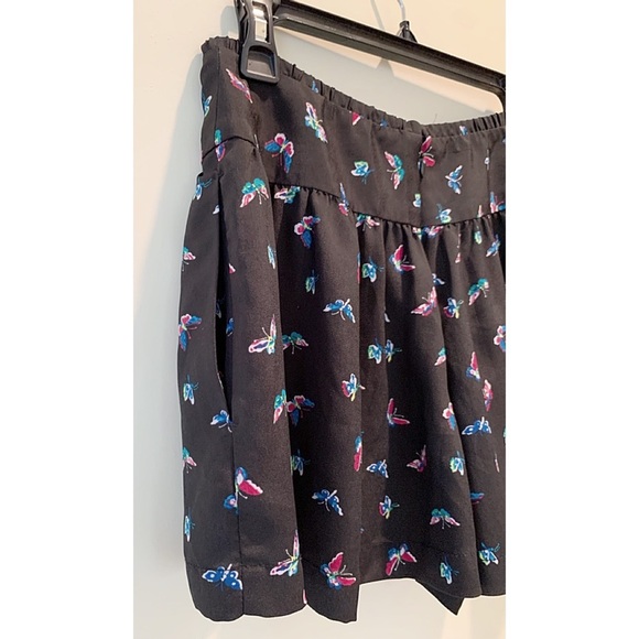 EXPRESS Sz 4 Silky Lounging Black w/ Butterflies Multi- Color Pattern - Picture 3 of 8